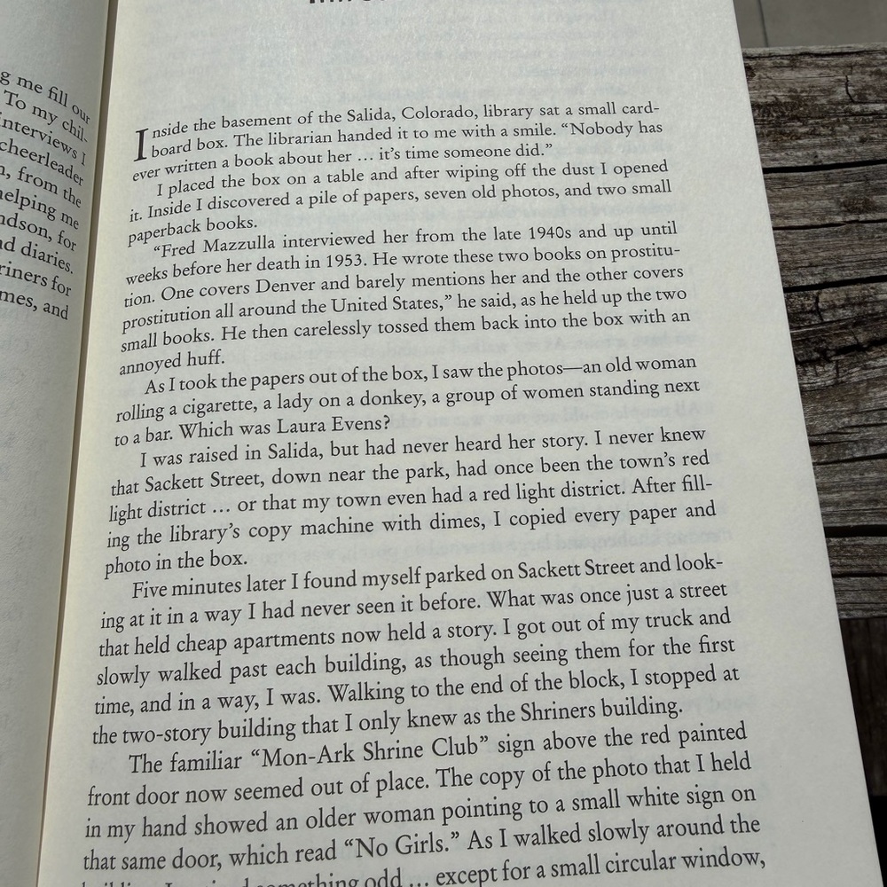 Historical Softcover book My LifeAs a (Soiled Dove) Biography of Laura Evens - Picture 5 of 8